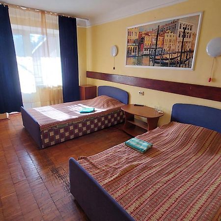 Hotel Desna Kut Kijev Kültér fotó