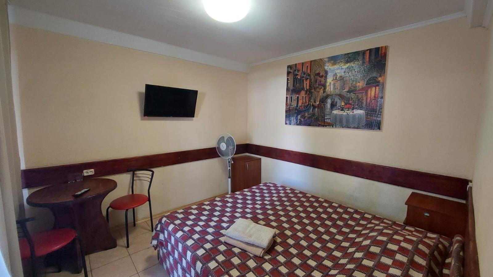 Hotel Desna Kut Kijev Kültér fotó