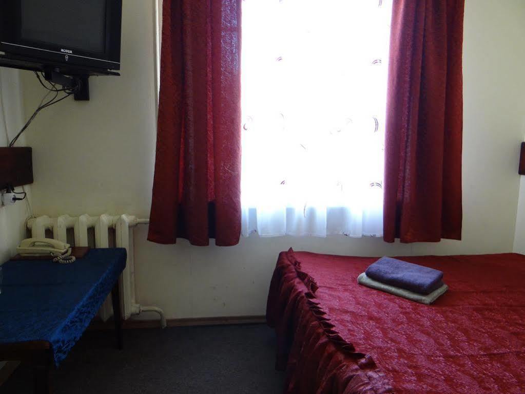 Hotel Desna Kut Kijev Kültér fotó