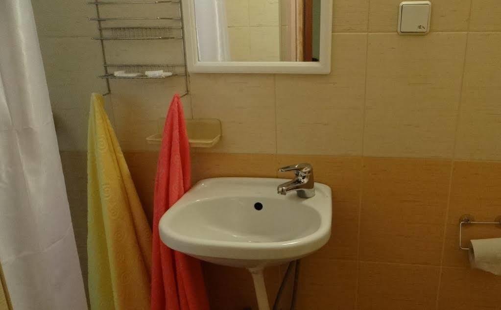 Hotel Desna Kut Kijev Kültér fotó