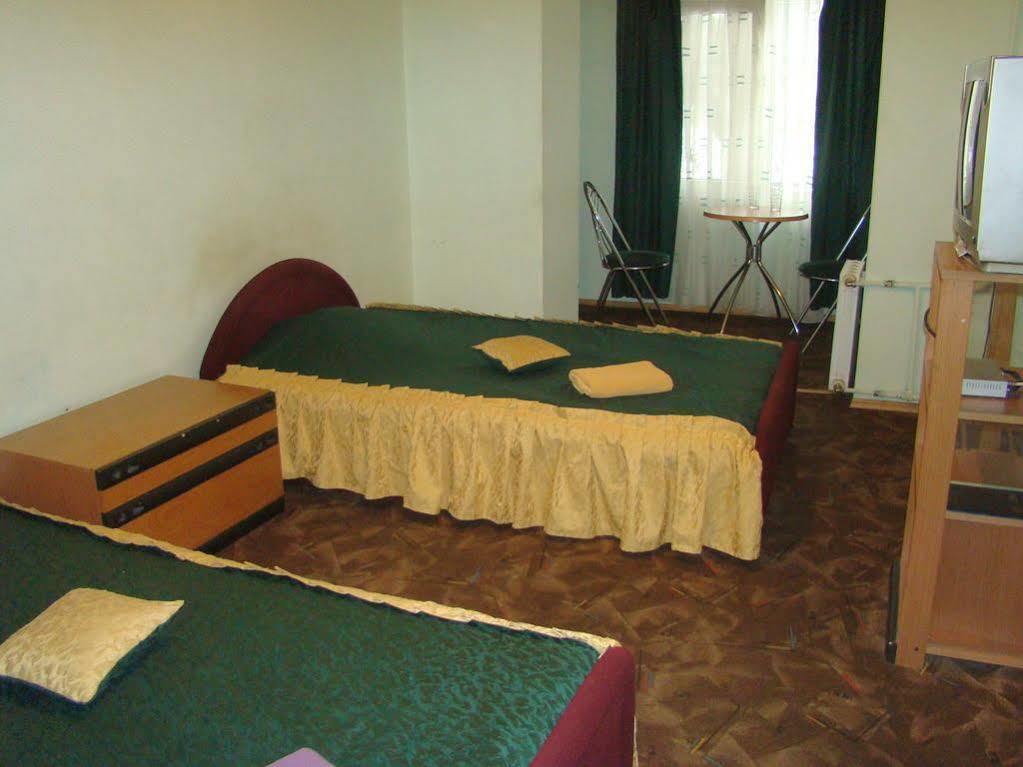 Hotel Desna Kut Kijev Kültér fotó